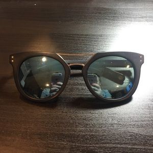 Henri Bendel Sunglasses